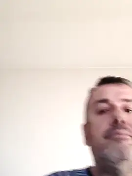 Snapshot of Andros1975 chatting on March 13, 2025, 1:07 pm Andros1975 online show from March 13, 2025, 1:07 pm