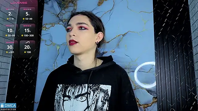 MaeveKuro online show from February 12, 2026, 3:17 am