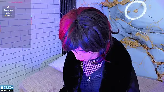 MaeveKuro online show from November 17, 2025, 3:32 am