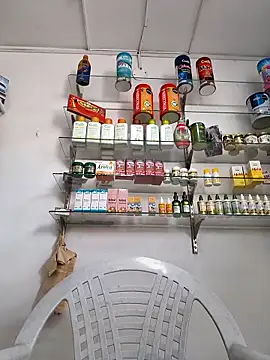 roxanasexy2025 online show from January 18, 2026, 3:04 pm