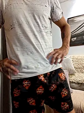 Snapshot of juniortche1313 chatting on February 27, 2026, 1:28 am juniortche1313 online show from February 27, 2026, 1:28 am