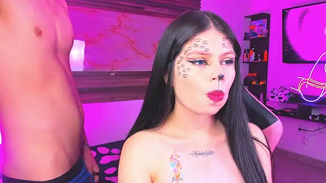 Cloe roouse online show from October 31, 2025, 9:32 pm