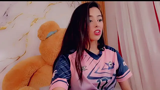 ValeriCardenas online show from February 1, 2026, 1:15 am