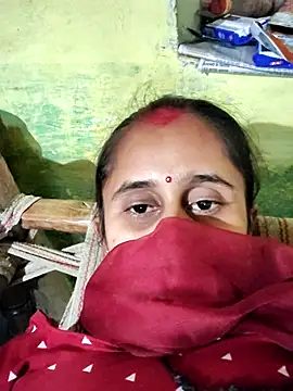 Snapshot of Divya_Chandok chatting on September 19, 2025, 11:36 am Divya Chandok online show from September 19, 2025, 11:36 am