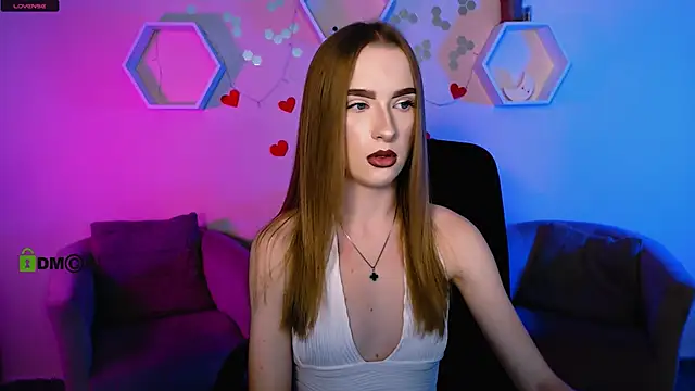 Snapshot of doll_vey chatting on October 10, 2025, 7:36 pm doll vey online show from October 10, 2025, 7:36 pm