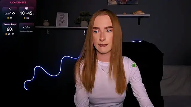 Snapshot of doll_vey chatting on September 18, 2025, 7:28 pm doll vey online show from September 18, 2025, 7:28 pm