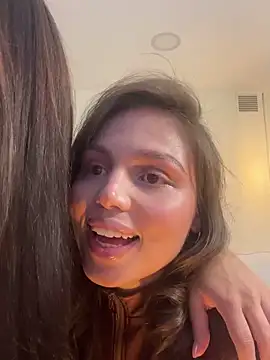 Sophie Restrepo online show from December 20, 2025, 12:57 am