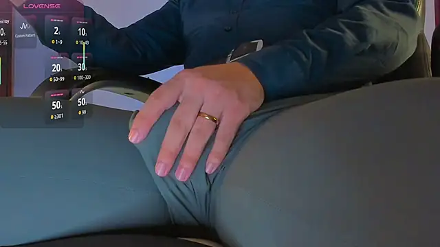 MxsterJohn online show from March 30, 2026, 4:47 am