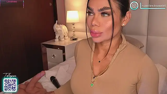 Amylewisq online show from September 13, 2025, 10:54 pm