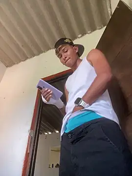 Babyalienqm online show from March 14, 2026, 7:09 pm