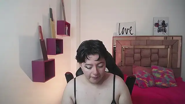 safyka online show from September 24, 2025, 11:54 pm