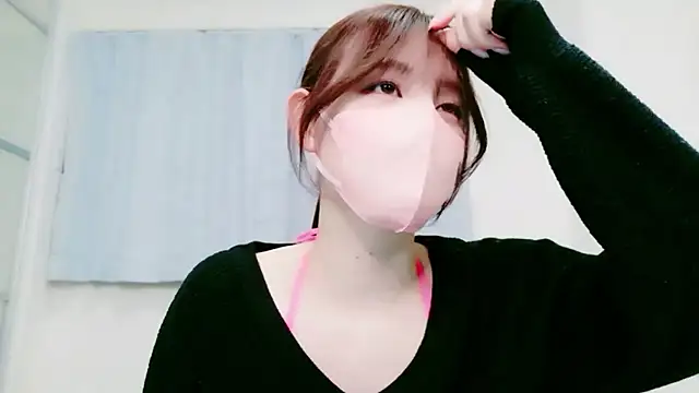 Snapshot of NANA_7 chatting on February 17, 2026, 10:12 am NANA 7 online show from February 17, 2026, 10:12 am