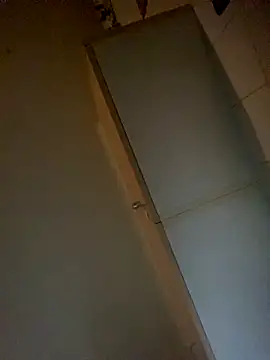 1Zoey101 online show from December 17, 2025, 10:42 am