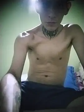 Snapshot of averno777 chatting on June 22, 2026, 4:20 am averno777 online show from June 22, 2026, 4:20 am