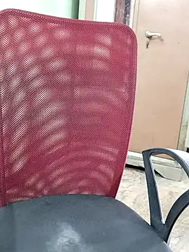 abinaya26 online show from November 11, 2025, 6:41 am