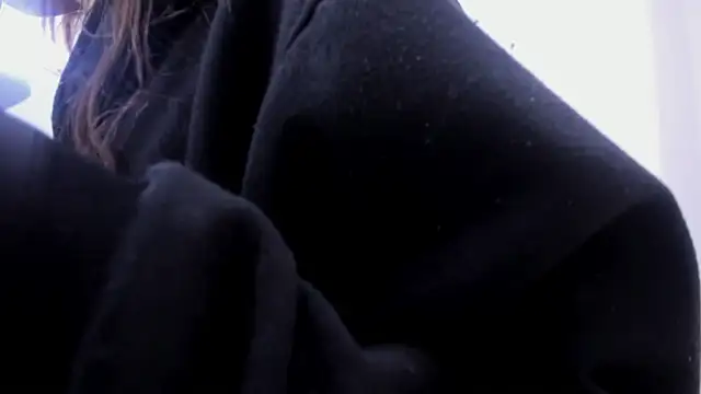 Bonniie 22 online show from September 20, 2025, 1:38 pm