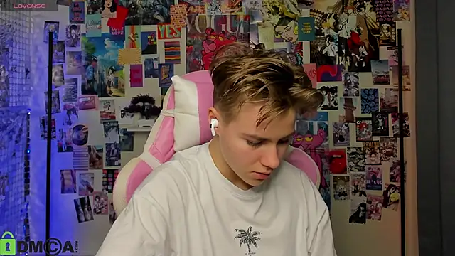 Snapshot of Jean_Wilsons chatting on November 22, 2025, 11:20 am Jean Wilsons online show from November 22, 2025, 11:20 am