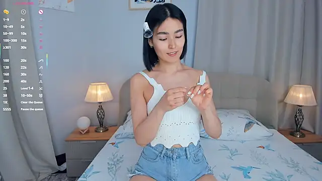 RanelDiva online show from November 20, 2025, 7:42 am