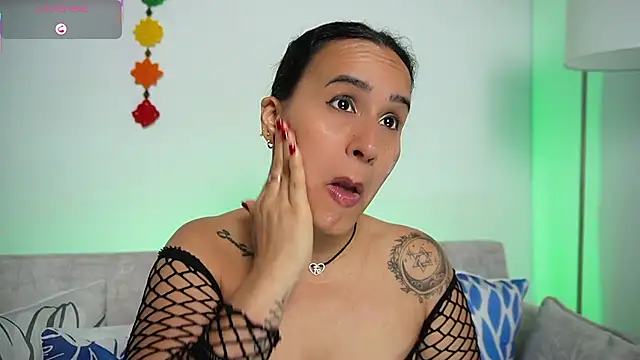 Snapshot of Sara_Charmy chatting on February 24, 2026, 11:11 am Sara Charmy online show from February 24, 2026, 11:11 am