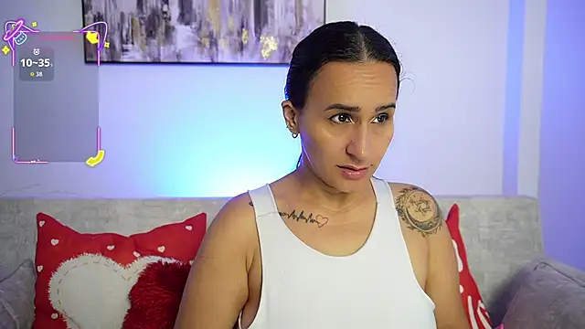 Sara Charmy online show from October 19, 2025, 11:35 am