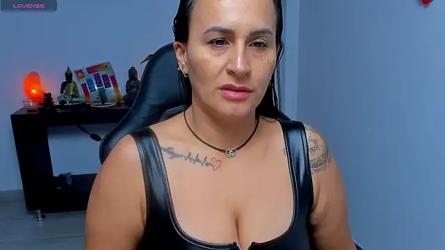 Snapshot of Sara_Charmy chatting on July 11, 2026, 10:59 am Sara Charmy online show from July 11, 2026, 10:59 am