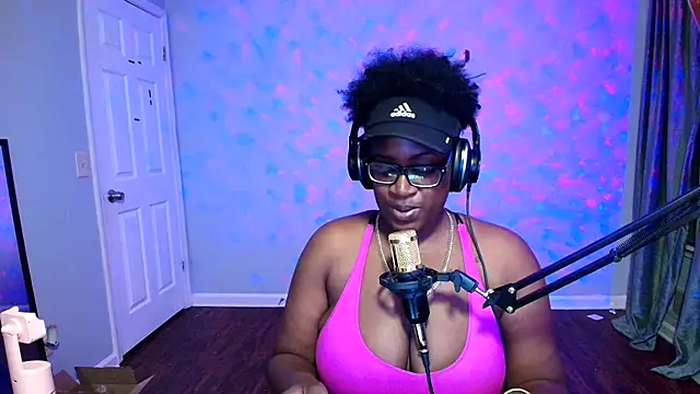 lovelyenigma365 online show from March 22, 2026, 1:53 am