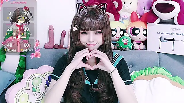 chenenna7 online show from March 20, 2026, 2:18 pm