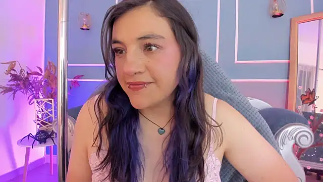 TaraTaylorr online show from July 13, 2026, 3:39 am