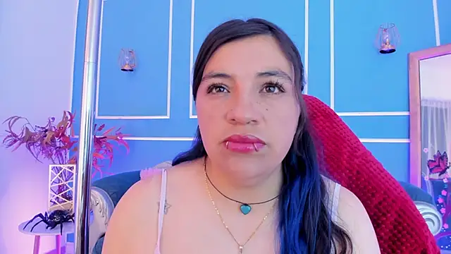 TaraTaylorr online show from June 6, 2026, 3:01 am