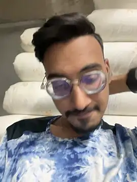 hypersexdriveboi online show from December 3, 2025, 2:38 pm