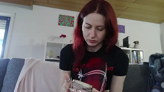 Snapshot of SweetSeraphine chatting on September 14, 2025, 9:20 am SweetSeraphine online show from September 14, 2025, 9:20 am