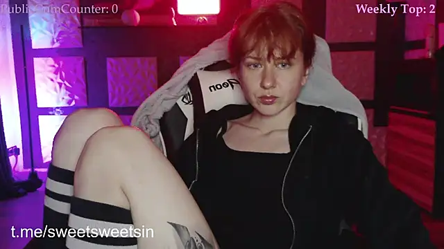 SweetSeraphine online show from April 9, 2026, 4:36 am