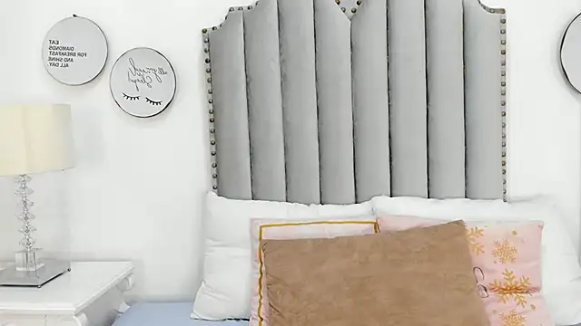 SamantaMarquez online show from November 29, 2025, 8:09 pm