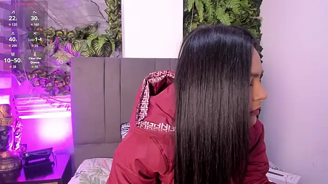 Fernanda liie  online show from January 13, 2026, 12:31 pm