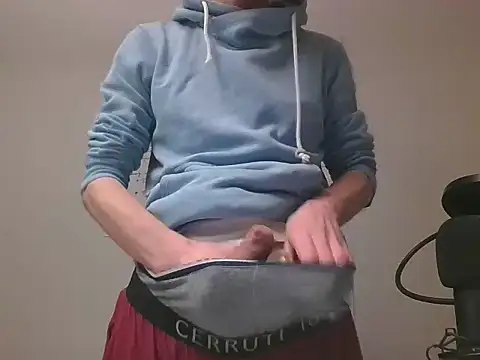 xy monkeyBigCock online show from December 16, 2025, 9:19 pm