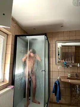 xy monkeyBigCock online show from October 29, 2025, 11:31 am