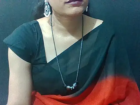 Snapshot of sugandha_bhabhi chatting on January 17, 2026, 4:54 pm sugandha bhabhi online show from January 17, 2026, 4:54 pm