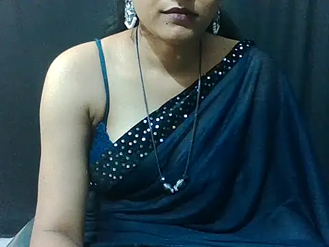 Snapshot of sugandha_bhabhi chatting on October 10, 2025, 4:41 pm sugandha bhabhi online show from October 10, 2025, 4:41 pm