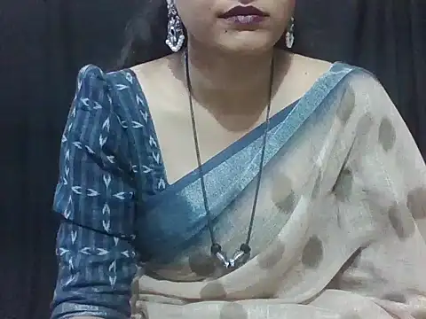 Snapshot of sugandha_bhabhi chatting on April 4, 2026, 4:57 pm sugandha bhabhi online show from April 4, 2026, 4:57 pm