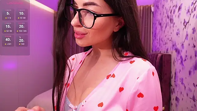 Snapshot of AnnettMonro chatting on February 28, 2025, 8:28 pm AnnettMonro online show from February 28, 2025, 8:28 pm