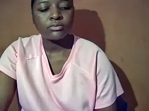 sexyhips2001 online show from November 24, 2025, 8:53 pm