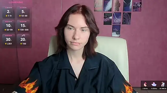 Snapshot of Fiona_Night chatting on July 19, 2026, 5:16 am Fiona Night online show from July 19, 2026, 5:16 am