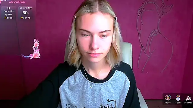 Fiona Night online show from October 6, 2025, 5:19 am