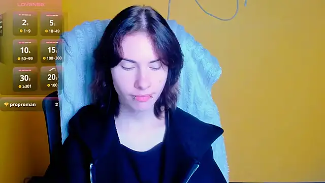 Snapshot of Fiona_Night chatting on July 10, 2026, 5:29 am Fiona Night online show from July 10, 2026, 5:29 am