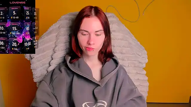 Fiona Night online show from April 18, 2026, 5:21 am