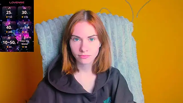 Fiona Night online show from April 13, 2026, 5:22 am