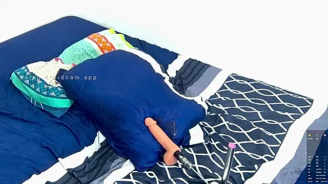 Thony444 online show from May 7, 2026, 4:06 am