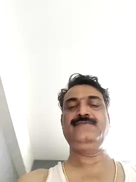 Snapshot of boobs5626 chatting on September 28, 2025, 8:43 am boobs5626 online show from September 28, 2025, 8:43 am