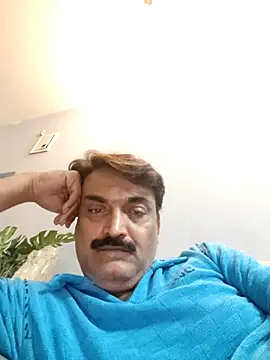 Snapshot of boobs5626 chatting on November 29, 2025, 6:30 pm boobs5626 online show from November 29, 2025, 6:30 pm