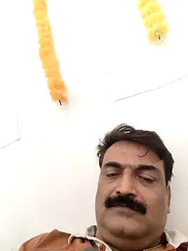 Snapshot of boobs5626 chatting on November 3, 2025, 8:40 am boobs5626 online show from November 3, 2025, 8:40 am